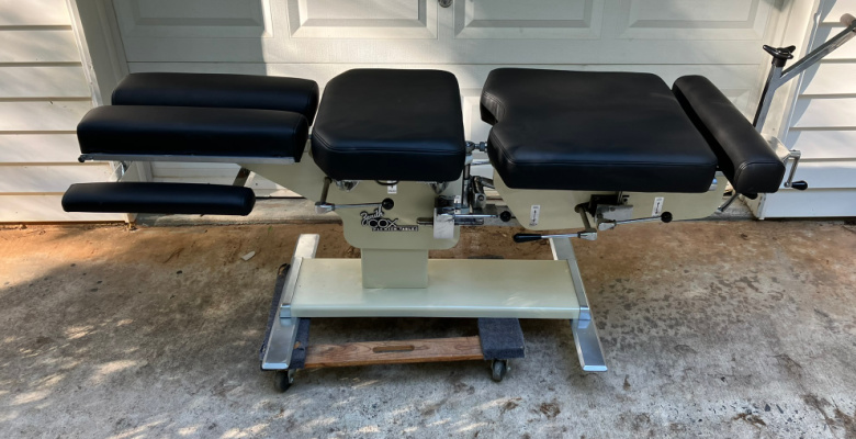 Zenith Cox 95 Manual Flexion Table | Manual Flexion | Chiro-Serve.com